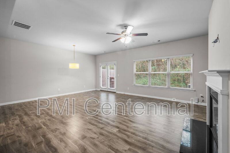 Townhouse for rent at 537 Jefferson Chase St, Atlanta, GA 30354