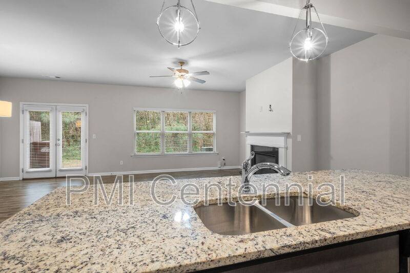 Townhouse for rent at 537 Jefferson Chase St, Atlanta, GA 30354