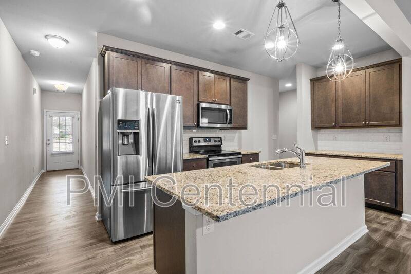 Townhouse for rent at 537 Jefferson Chase St, Atlanta, GA 30354