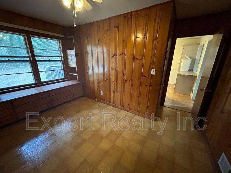 House for rent at 2249 4th Place Circle NE, Birmingham, AL 35215
