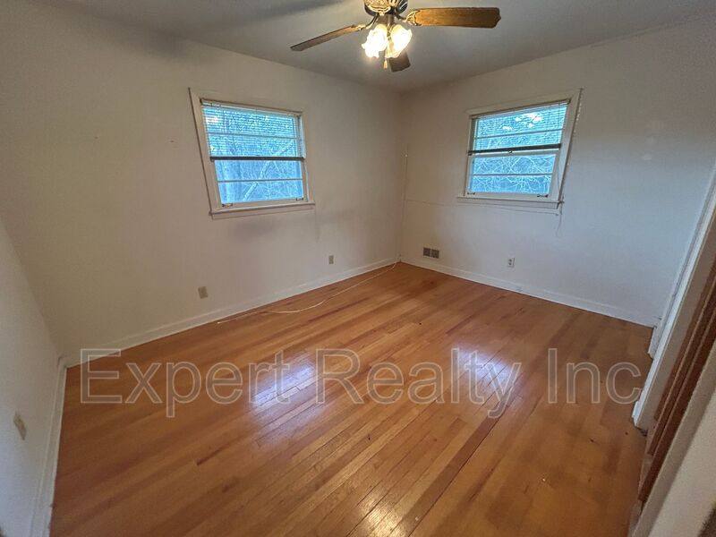 House for rent at 2249 4th Place Circle NE, Birmingham, AL 35215