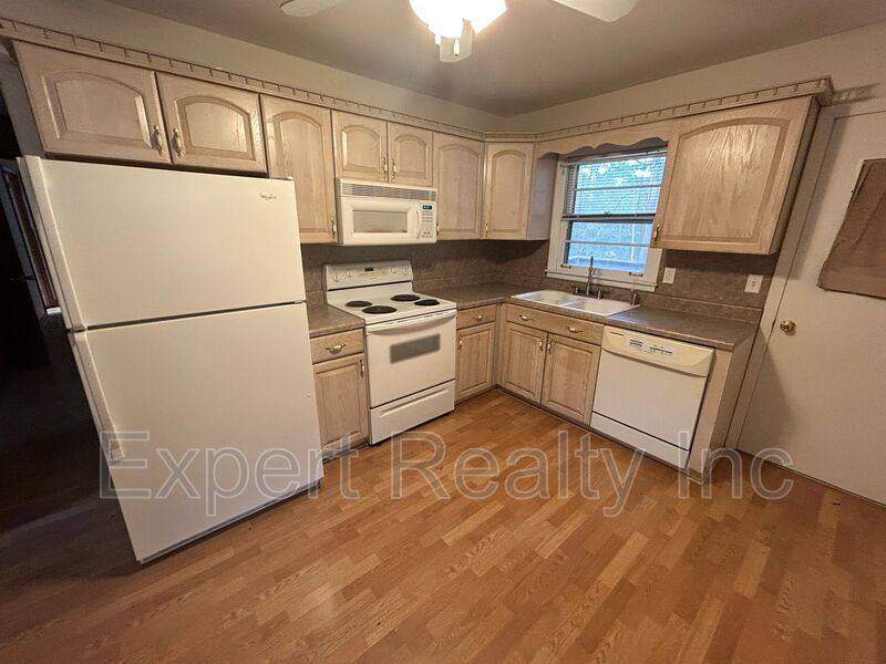 House for rent at 2249 4th Place Circle NE, Birmingham, AL 35215