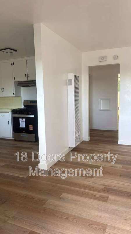 Apartment for rent at 4349-59 1 2 College Ave #4353, San Diego, CA 92115