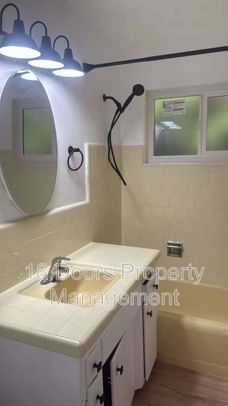 Apartment for rent at 4349-59 1 2 College Ave #4353, San Diego, CA 92115