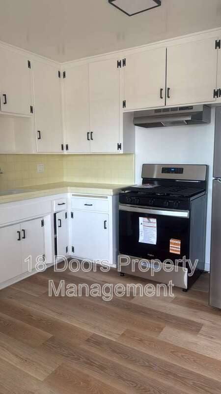 Apartment for rent at 4349-59 1 2 College Ave #4353, San Diego, CA 92115