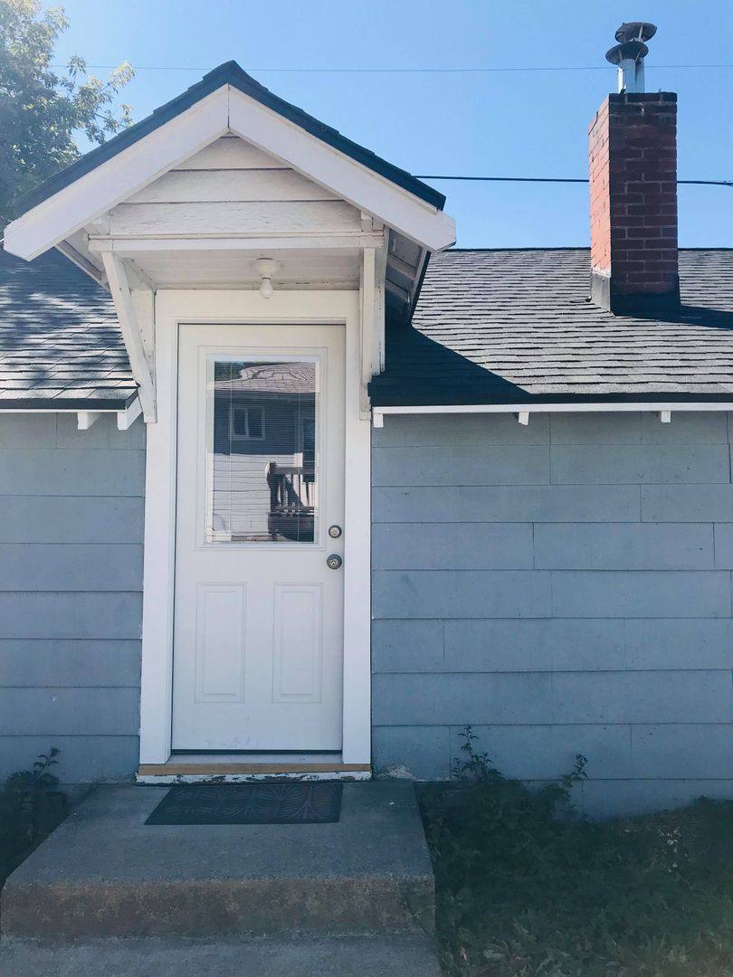 Apartment for rent at 115 N Jackson St, Moscow, ID 83843