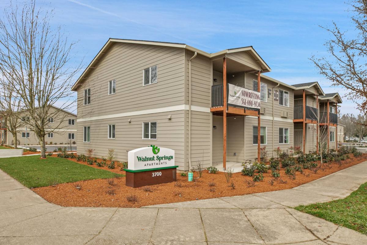 Apartment for rent at 3700 Riviera, Eugene, OR 97402