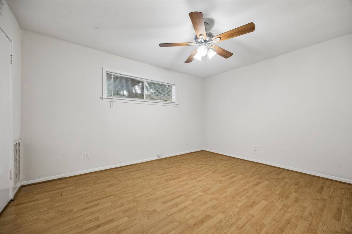 Apartment for rent at 2206 Mason, Houston, TX 77006