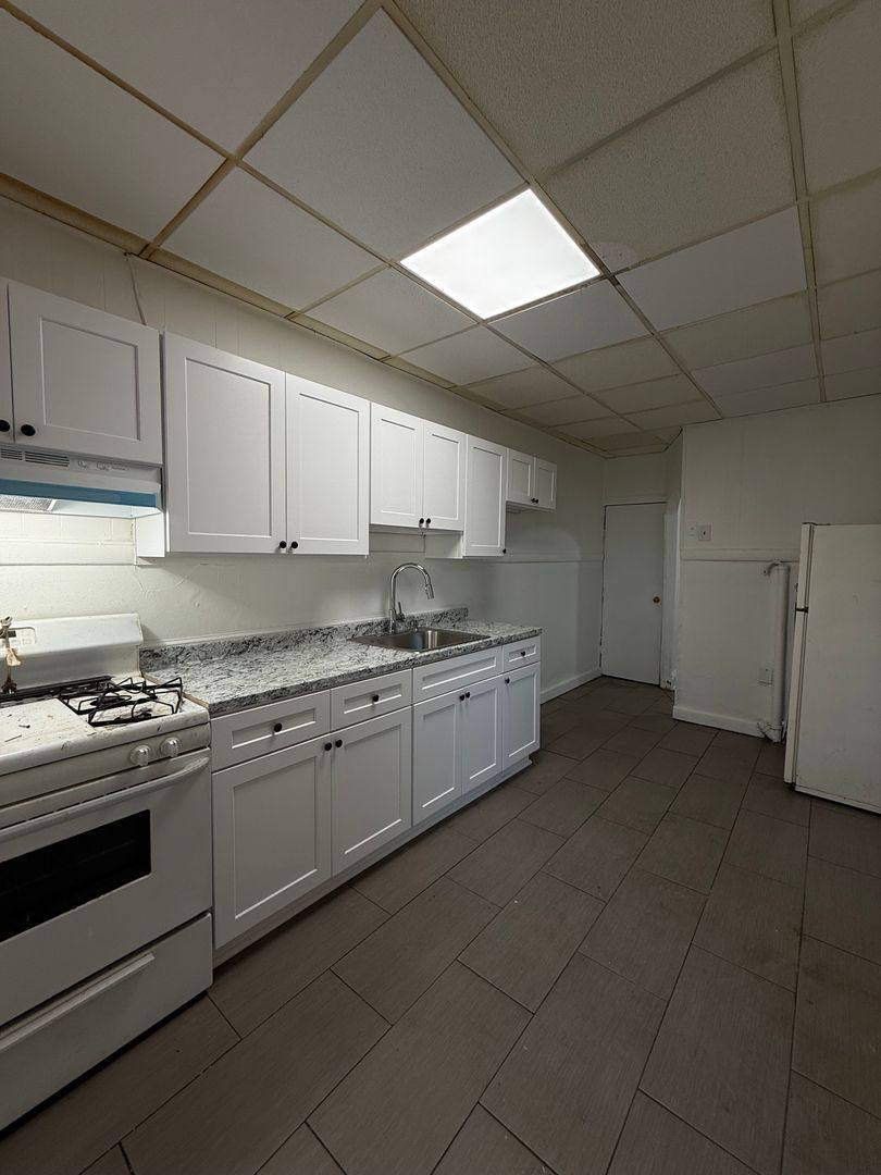 House for rent at 234 Walnut Ave, Trenton, NJ 08609