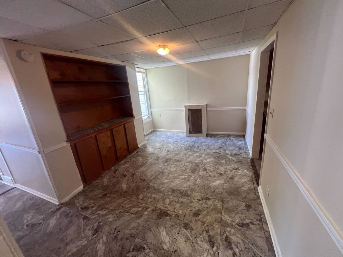 Apartment for rent at 157 6th Ave, Troy, NY 12180