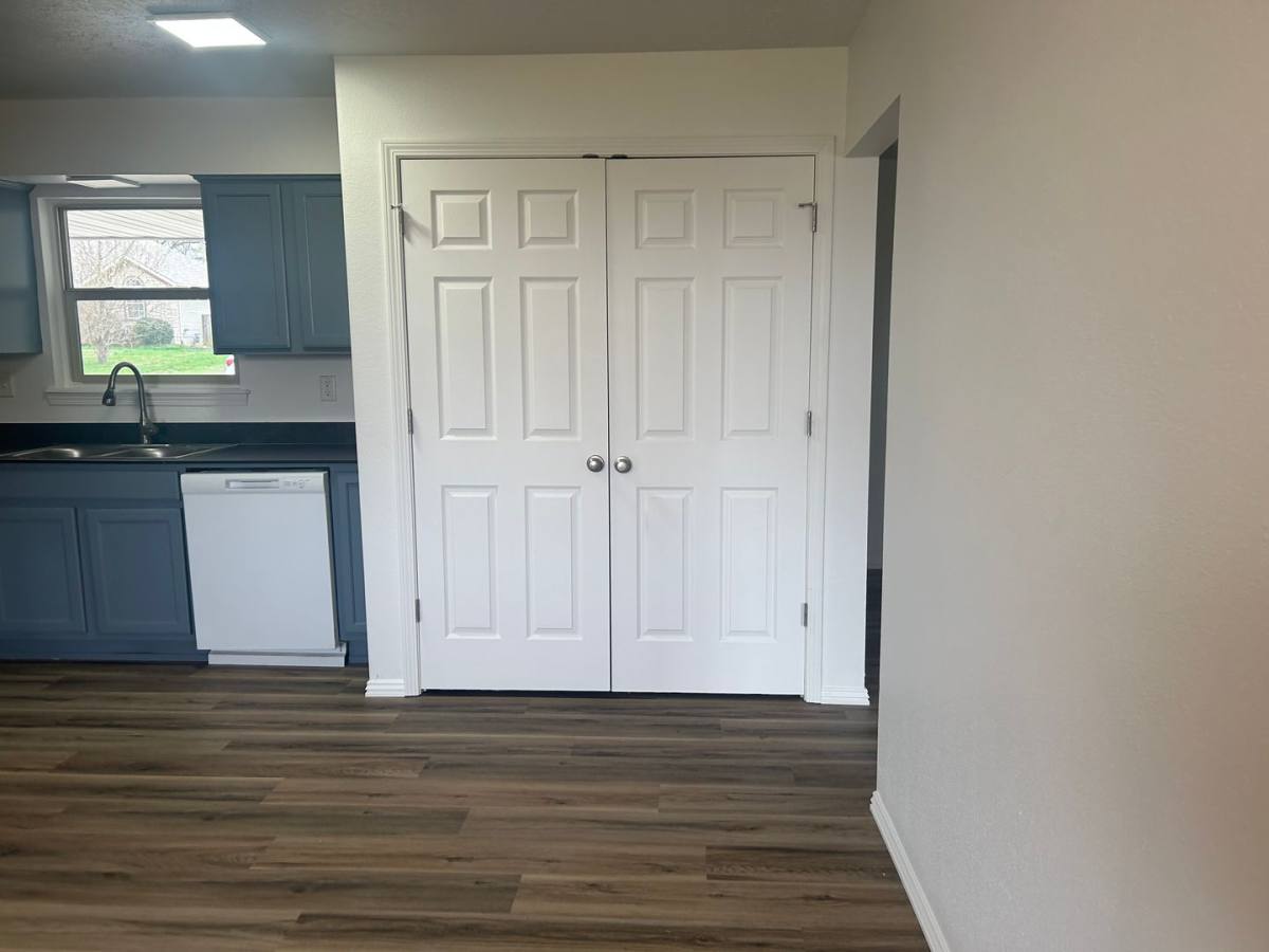 House for rent at 107 Maple St, Nixa, MO 65714