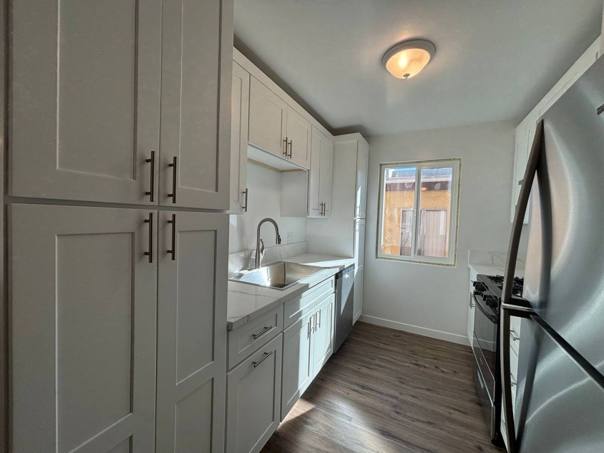 Apartment for rent at 1163 Winchester Ave, Glendale, CA 91201