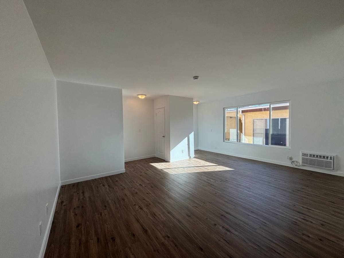 Apartment for rent at 1163 Winchester Ave, Glendale, CA 91201