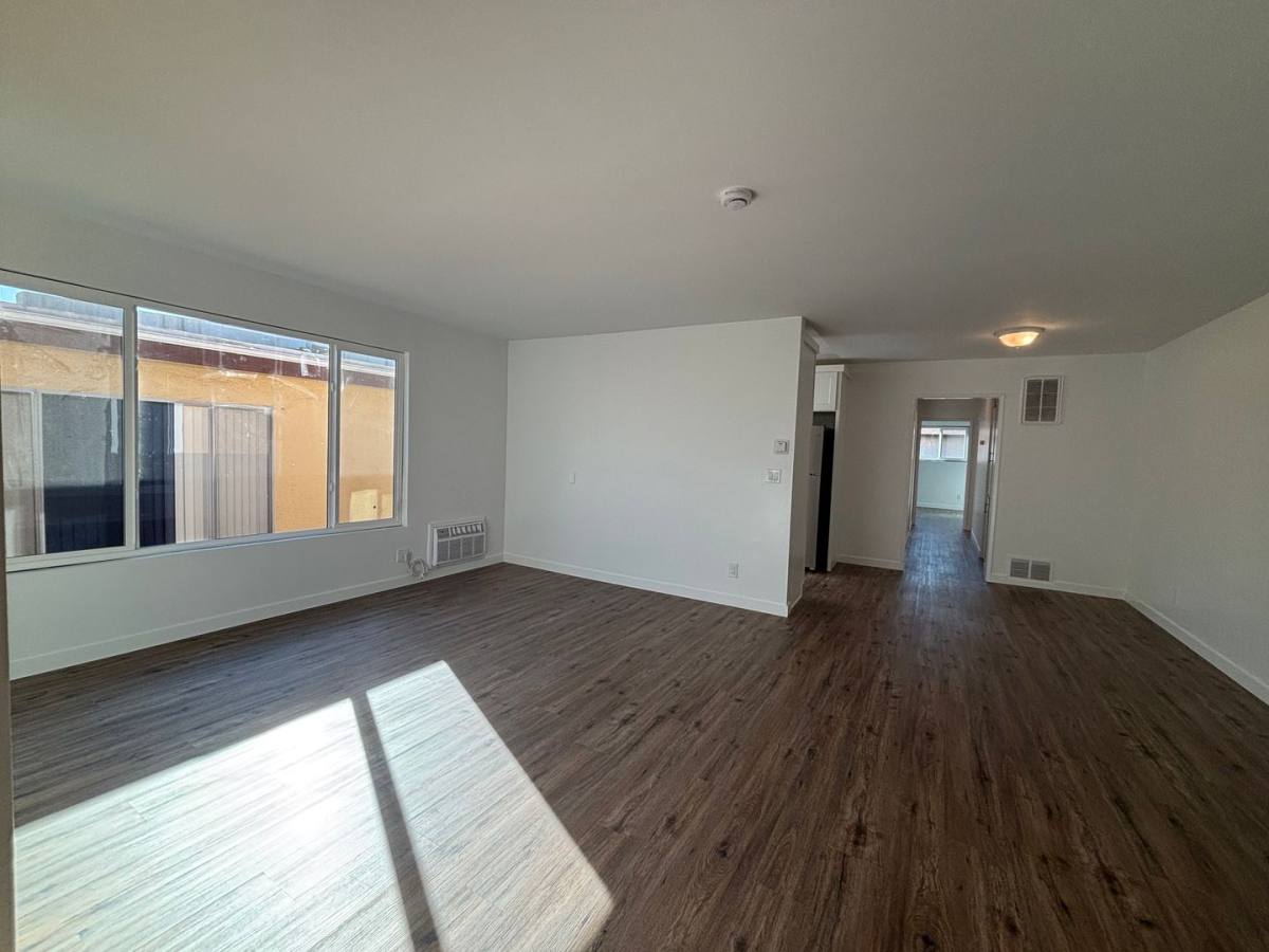 Apartment for rent at 1163 Winchester Ave, Glendale, CA 91201