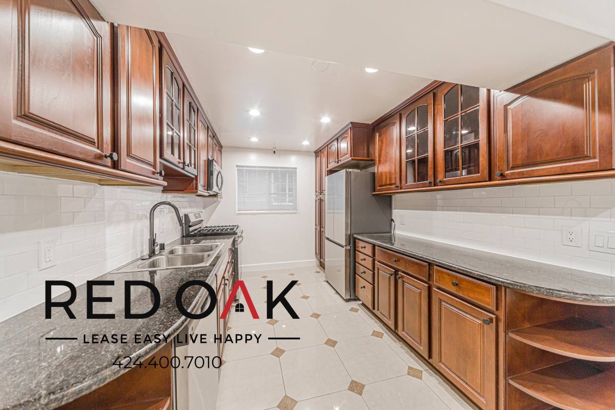 Condo for rent at 317 S Hamel Rd #A, Los Angeles, CA 90048