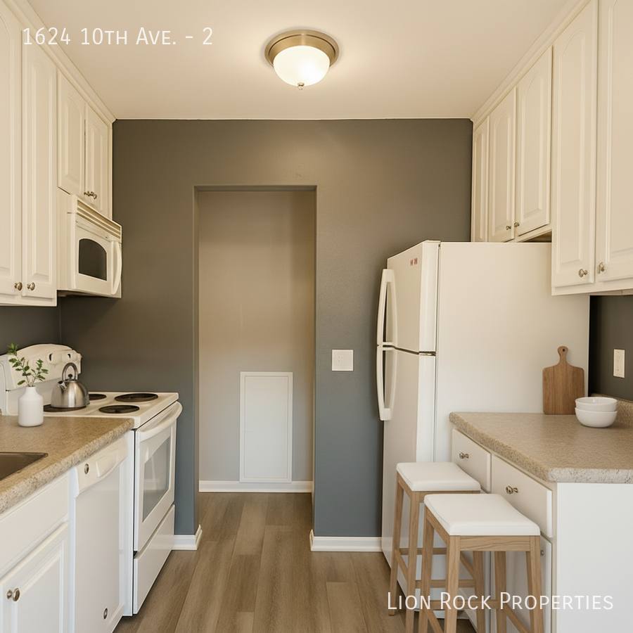 Apartment for rent at 1624 10th Ave #2, Newport, MN 55055