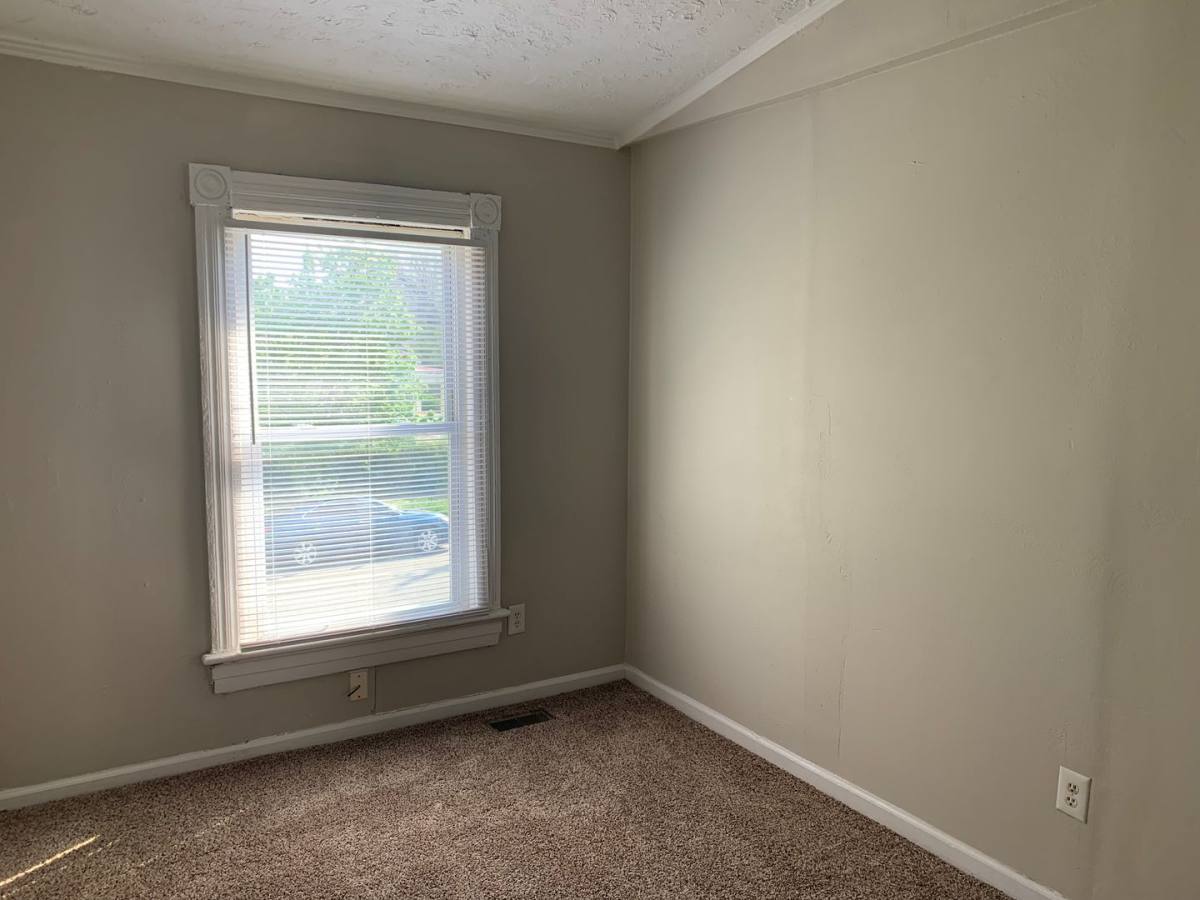 Apartment for rent at 1219-21 Pierce St, Lynchburg, VA 24501