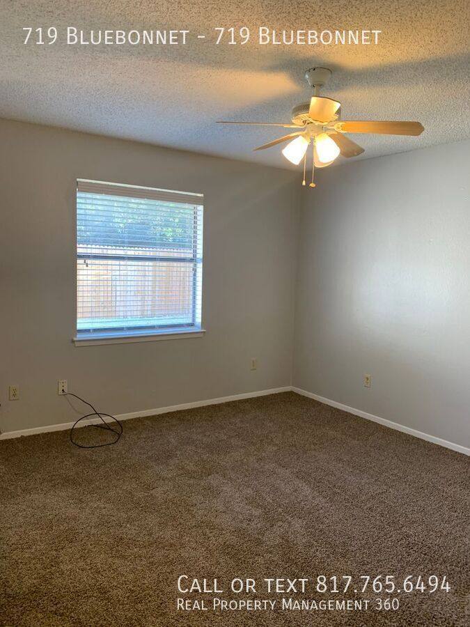 Apartment for rent at 719 Bluebonnet, Keller, TX 76248