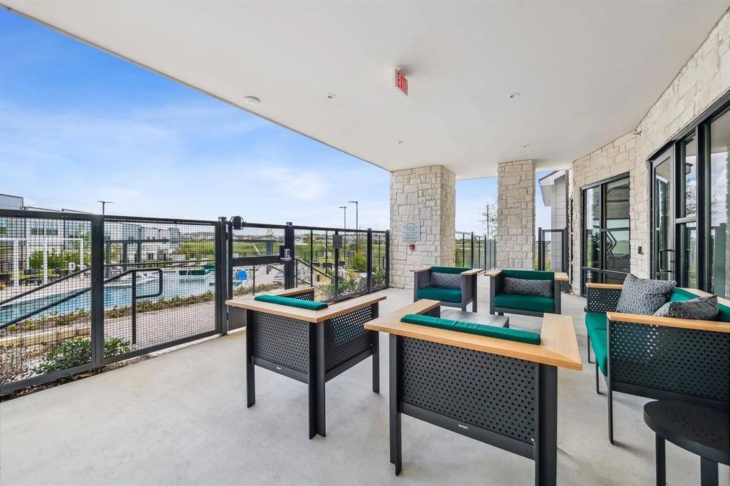 Townhouse for rent at 10350 Blue Bluff Rd #19105, Austin, TX 78724