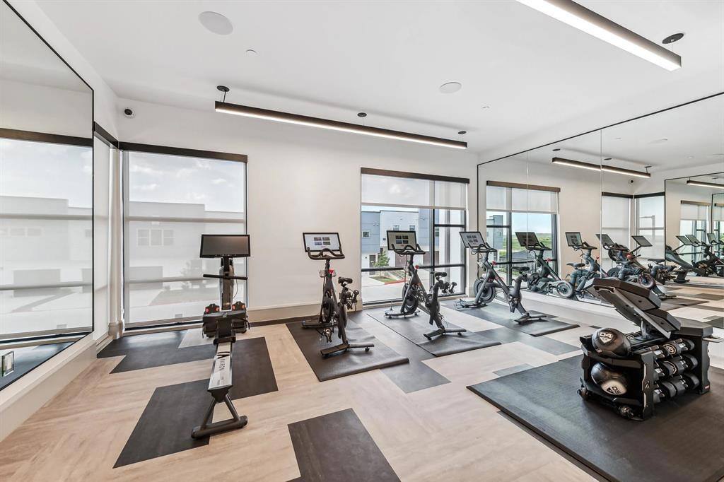 Townhouse for rent at 10350 Blue Bluff Rd #19105, Austin, TX 78724