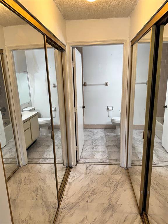 Apartment for rent at 615 NW 210th St #615, Miami, FL 33169