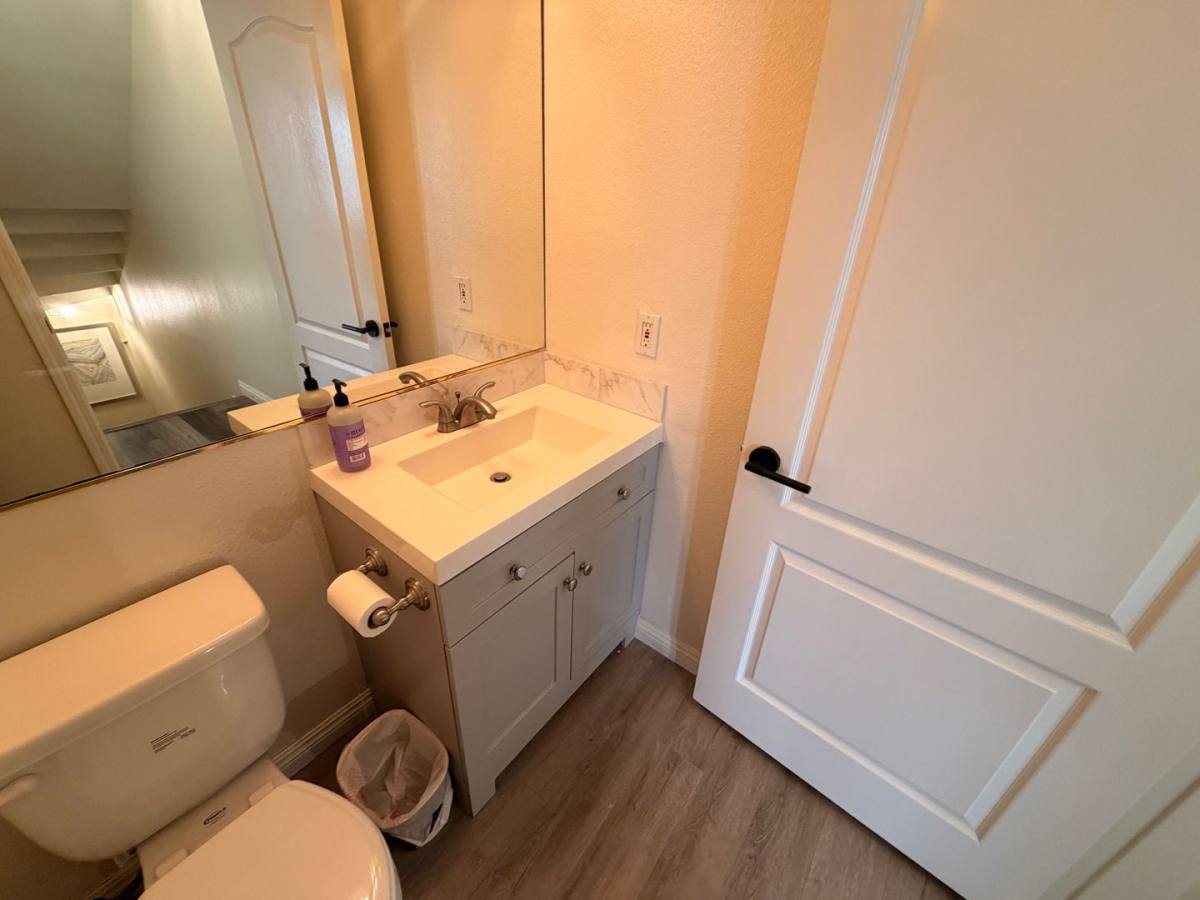 Townhouse for rent at 4057 W 147th St, Lawndale, CA 90260