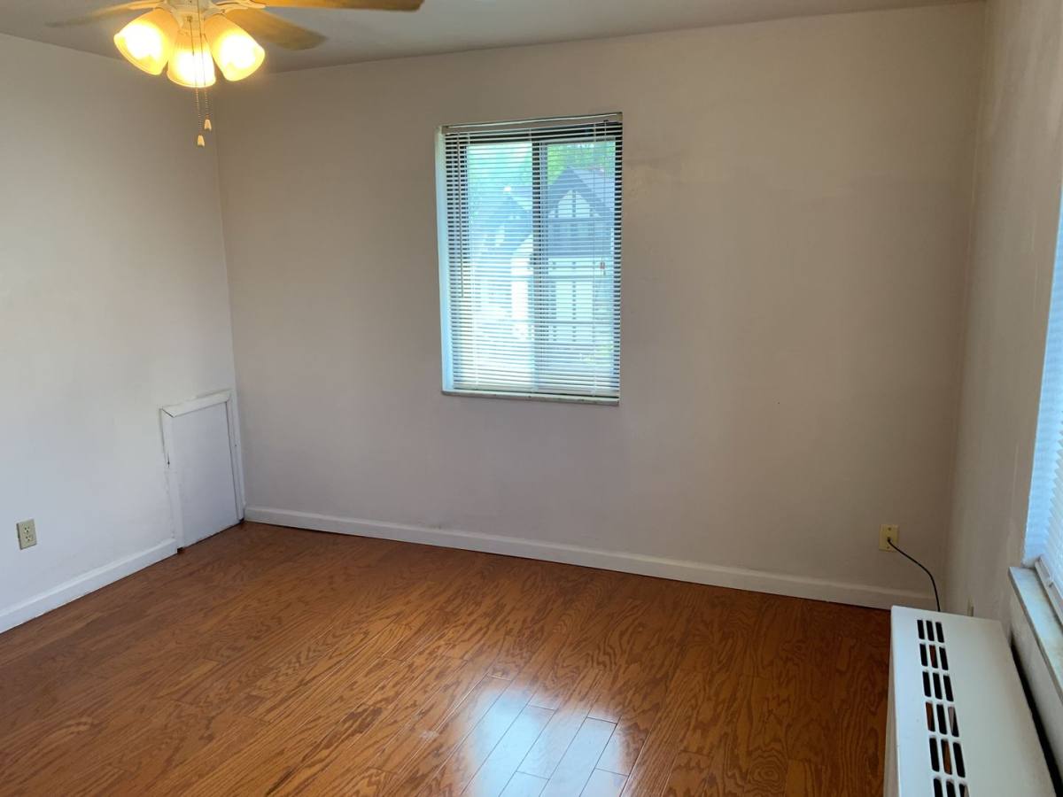 Apartment for rent at 819 College Ave, Pittsburgh, PA 15232