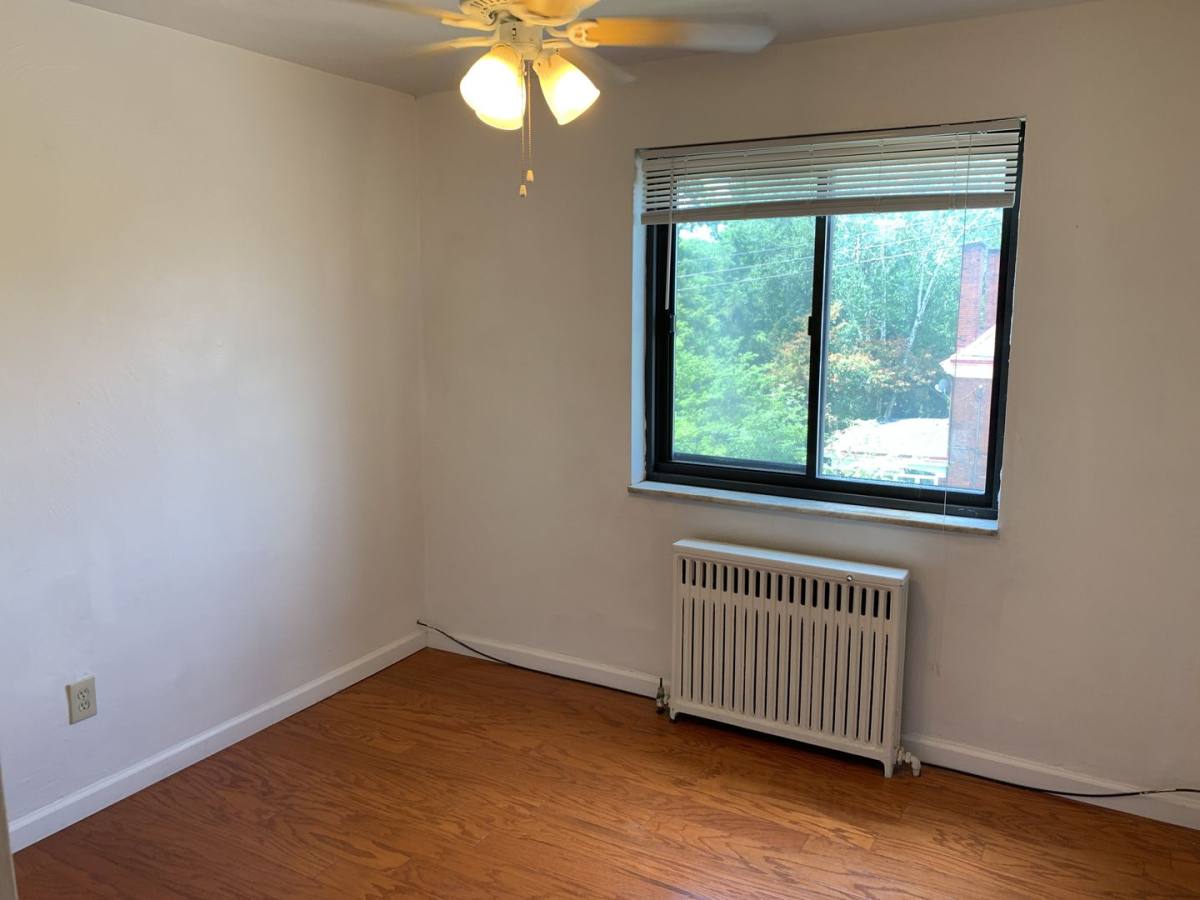 Apartment for rent at 819 College Ave, Pittsburgh, PA 15232