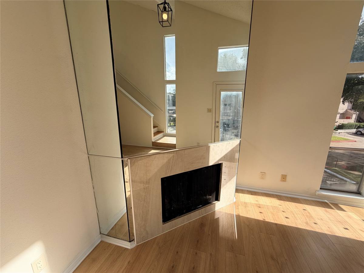 Condo for rent at 10855 Meadowglen Lane #622, Houston, TX 77042