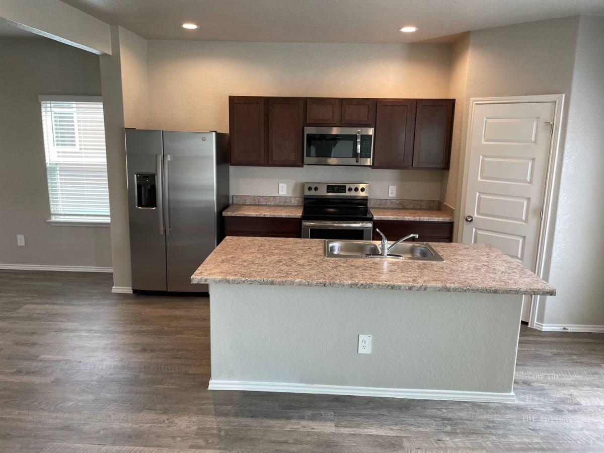 House for rent at 13117 Candace Way, Saint Hedwig, TX 78152