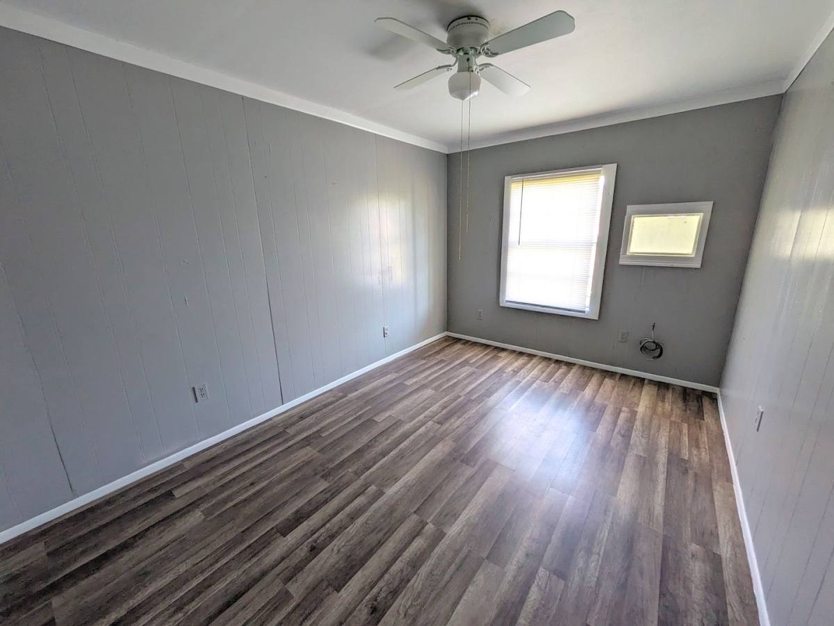 House for rent at 2309 7th St, Orange, TX 77630