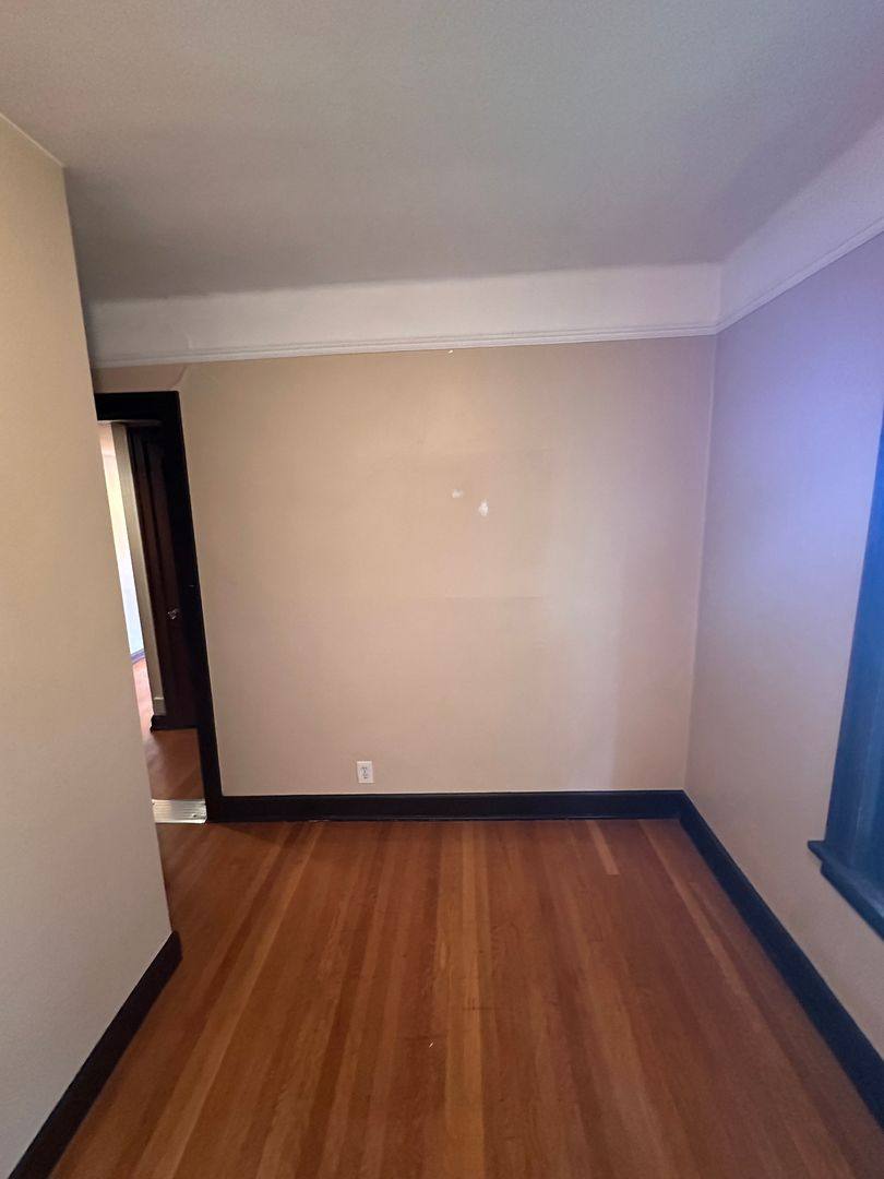 Townhouse for rent at 4732 22nd Ave NE, Seattle, WA 98105