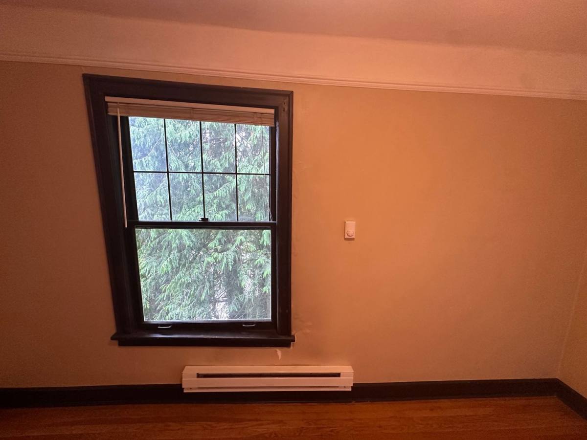 Townhouse for rent at 4732 22nd Ave NE, Seattle, WA 98105