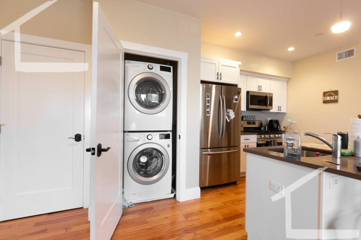 House for rent at 17 Glencoe St #202, Brighton, MA 02135