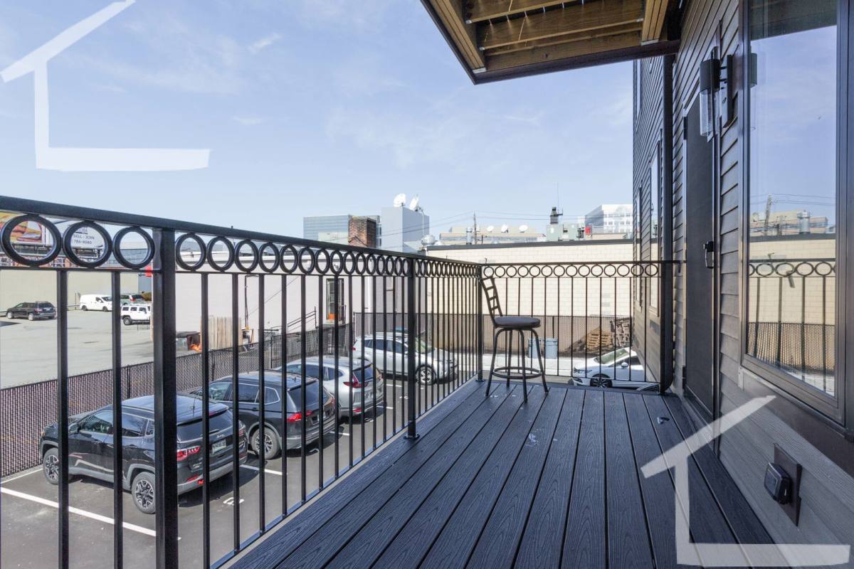 House for rent at 17 Glencoe St #202, Brighton, MA 02135