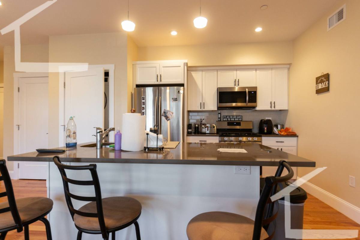 House for rent at 17 Glencoe St #202, Brighton, MA 02135