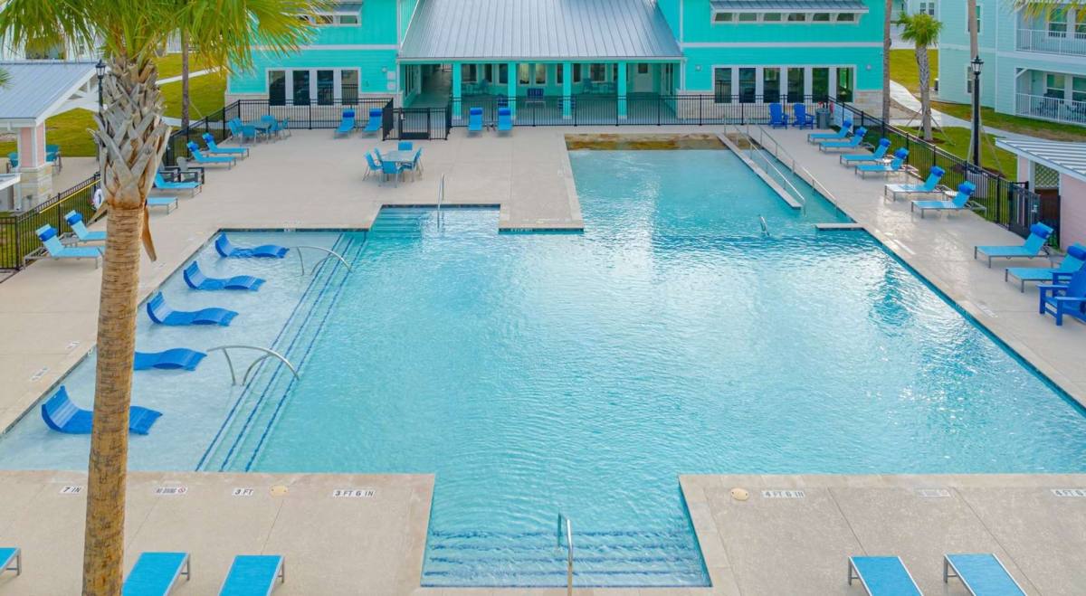 Apartment for rent at 3337 S H 35 Bypass, Rockport, TX 78382