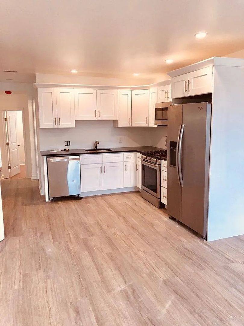 Apartment for rent at 2217 Reed St, Philadelphia, PA 19146