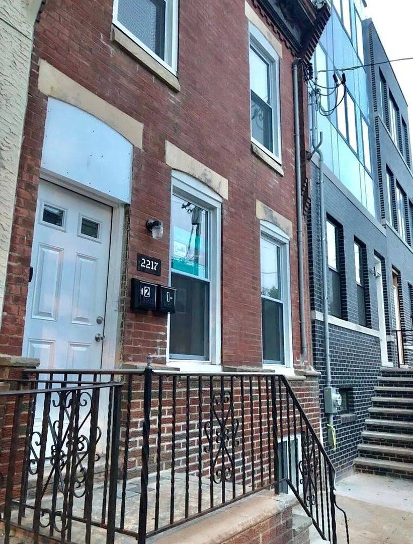 Apartment for rent at 2217 Reed St, Philadelphia, PA 19146