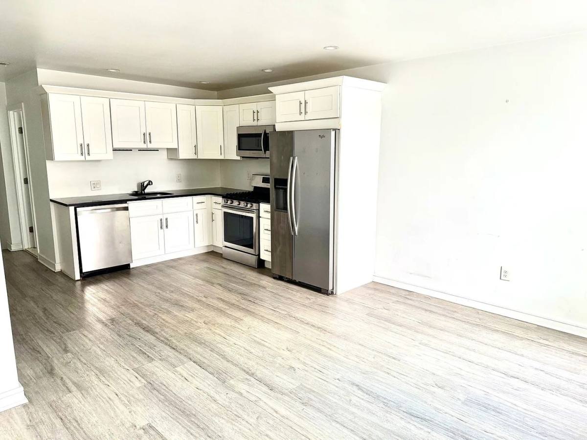 Apartment for rent at 2217 Reed St, Philadelphia, PA 19146