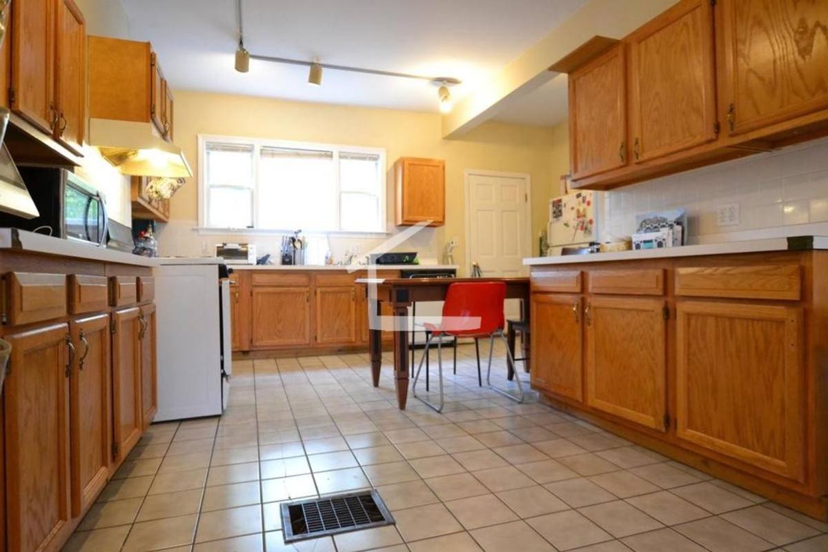 House for rent at 14 Woodmont St #2, Brighton, MA 02135