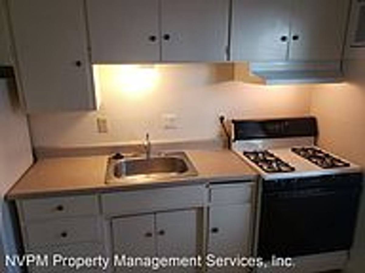 Apartment for rent at 745 W1st Ave, Chico, CA 95926