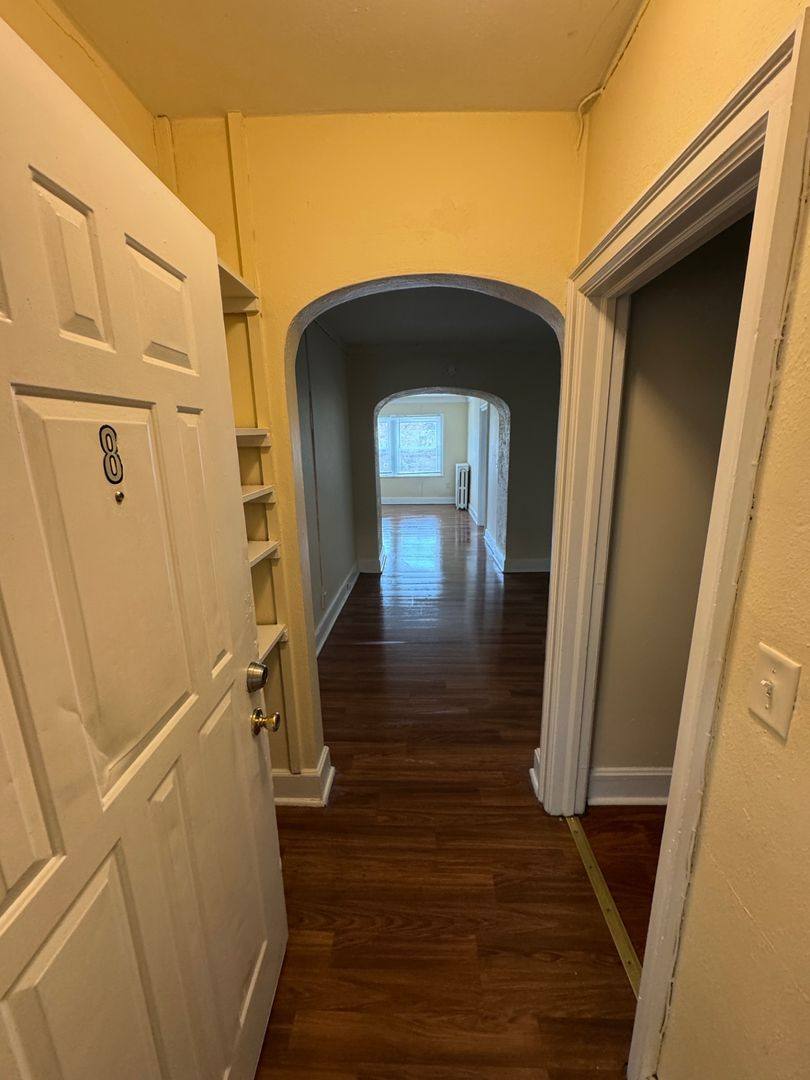Apartment for rent at 1524-1528 Broadway St, Rockford, IL 61104