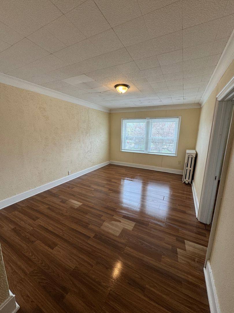 Apartment for rent at 1524-1528 Broadway St, Rockford, IL 61104