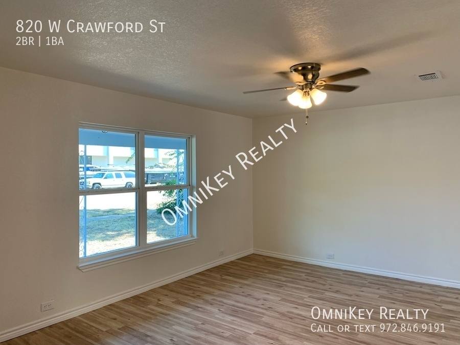 House for rent at 820 W Crawford St, Denison, TX 75020