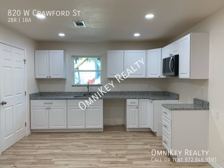 House for rent at 820 W Crawford St, Denison, TX 75020