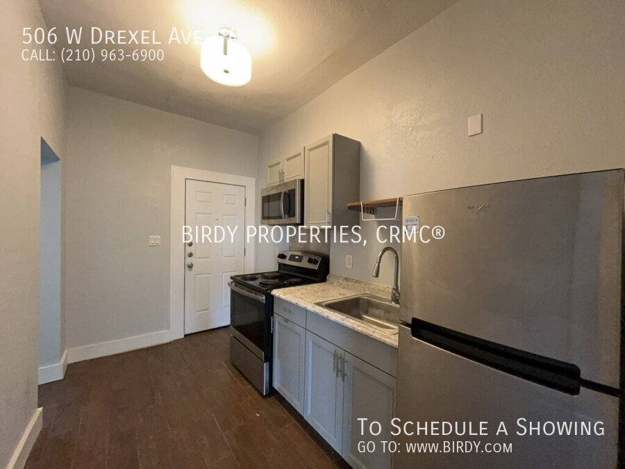 Apartment for rent at 506 W Drexel Ave #4, San Antonio, TX 78210