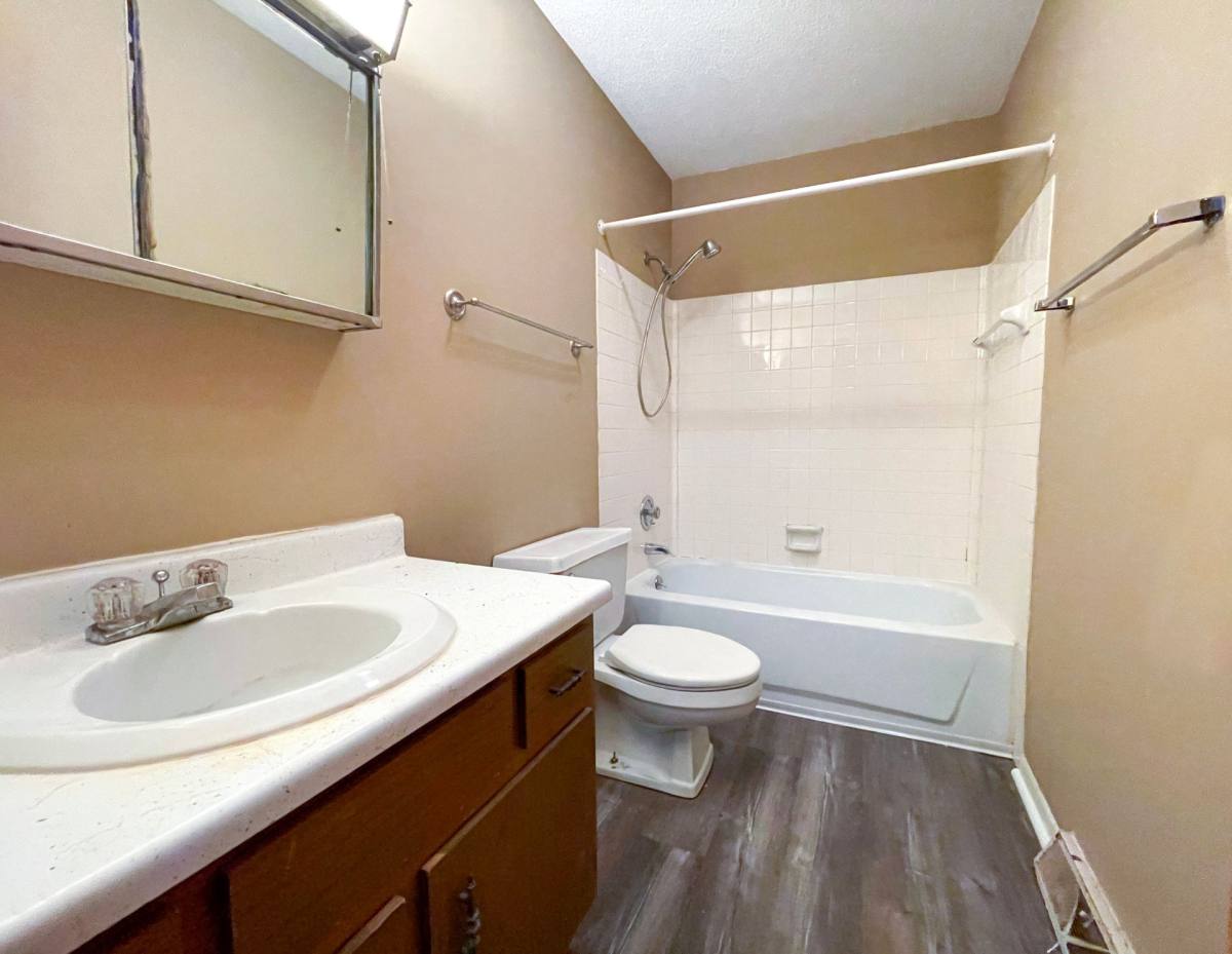 Apartment for rent at 2504 N Wheeling Ave #2F, Muncie, IN 47303