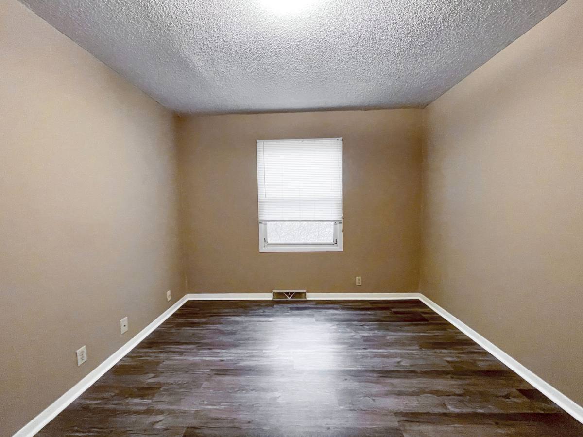 Apartment for rent at 2504 N Wheeling Ave #2F, Muncie, IN 47303