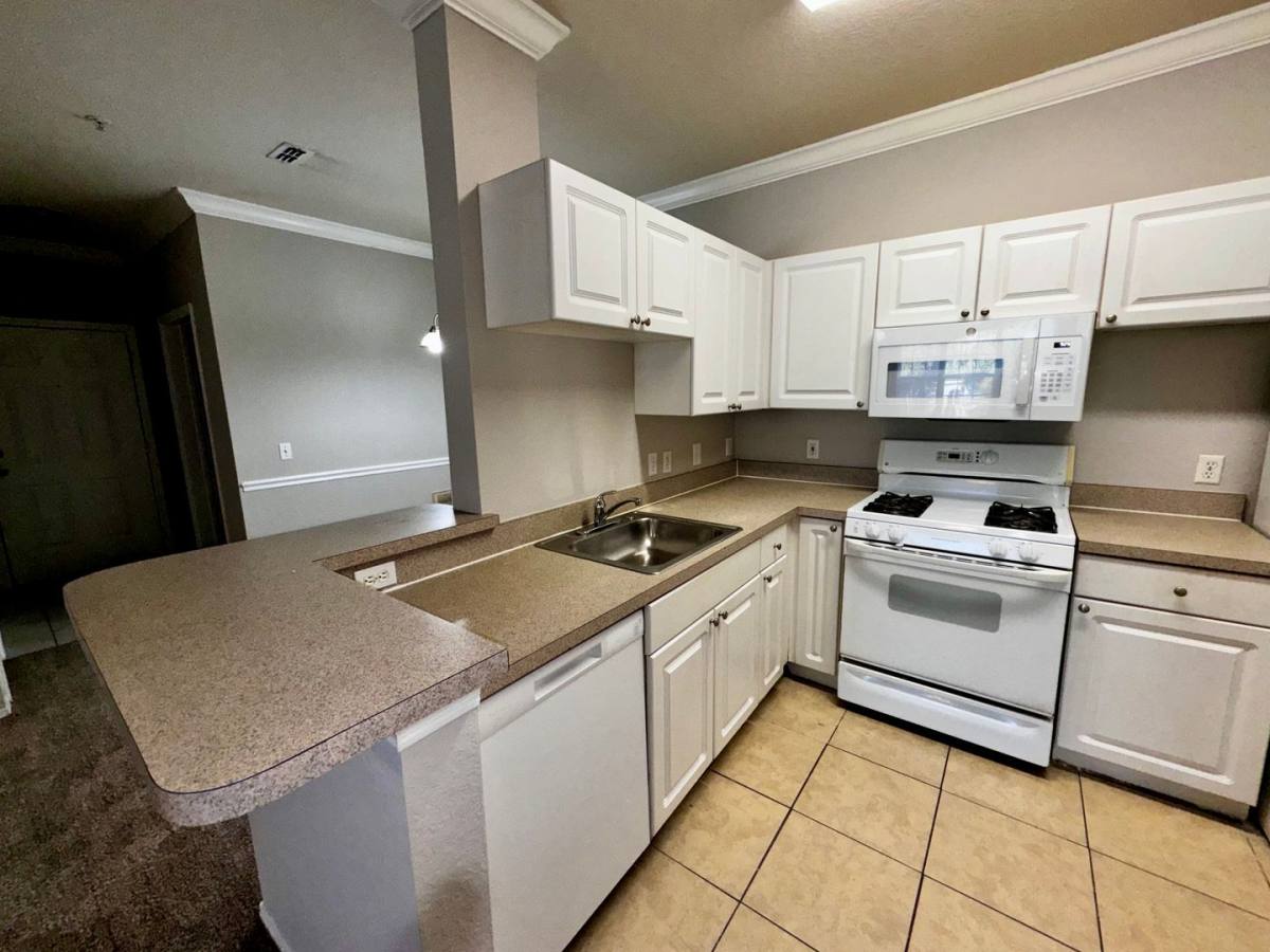 Condo for rent at 3361 S Kirkman Rd, Orlando, FL 32811